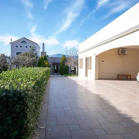 Angels Villa *