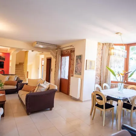 Angels Villa *