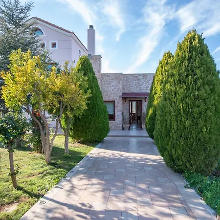Angels Villa *